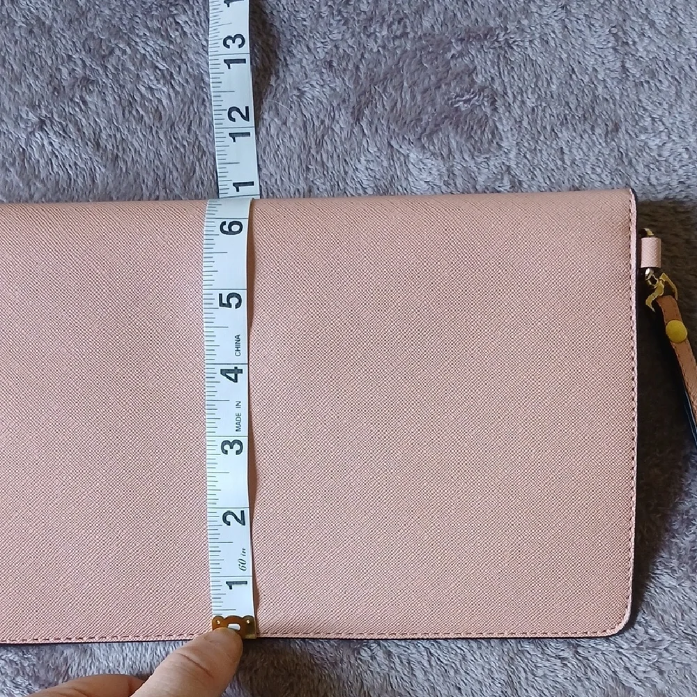 Lovevook Pink Clutch Bag